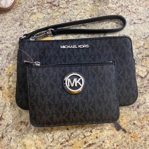 Black Michael Kors Wristlet and Coin Purse